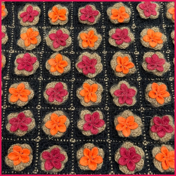 90s Moschino Flower Sweater Coat - Picture 3 of 16